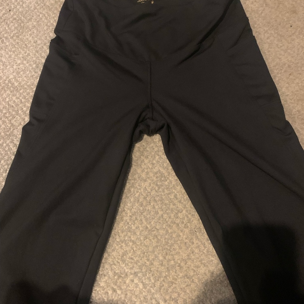 Jockey wide leg polyester/spandex active pants. With pockets! Great for working